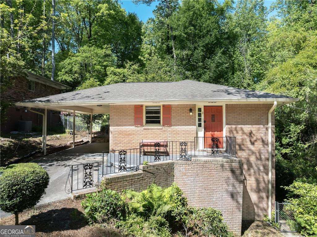 2441 Jefferson Terrace