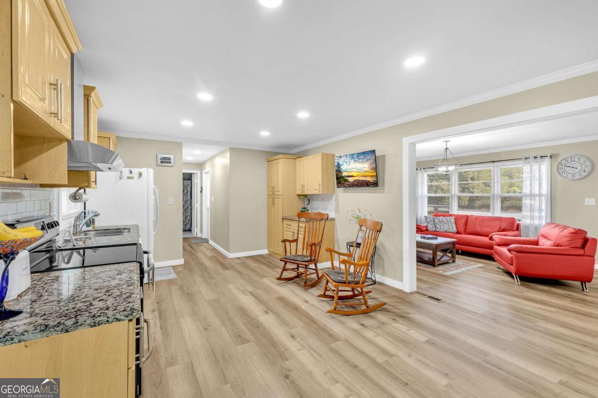 288 Valerie Circle