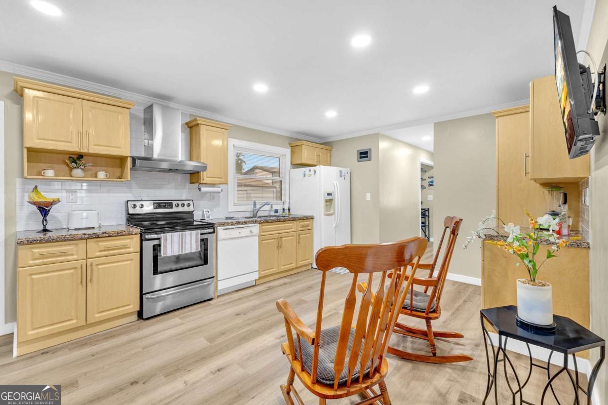 288 Valerie Circle