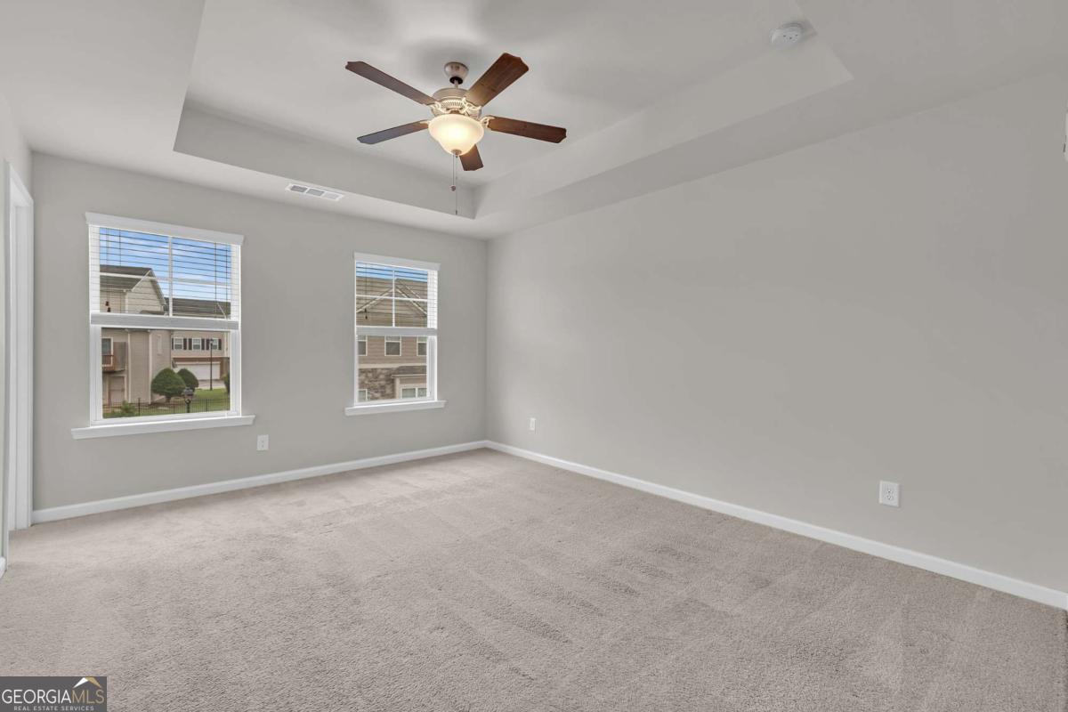 893 Society Circle SW