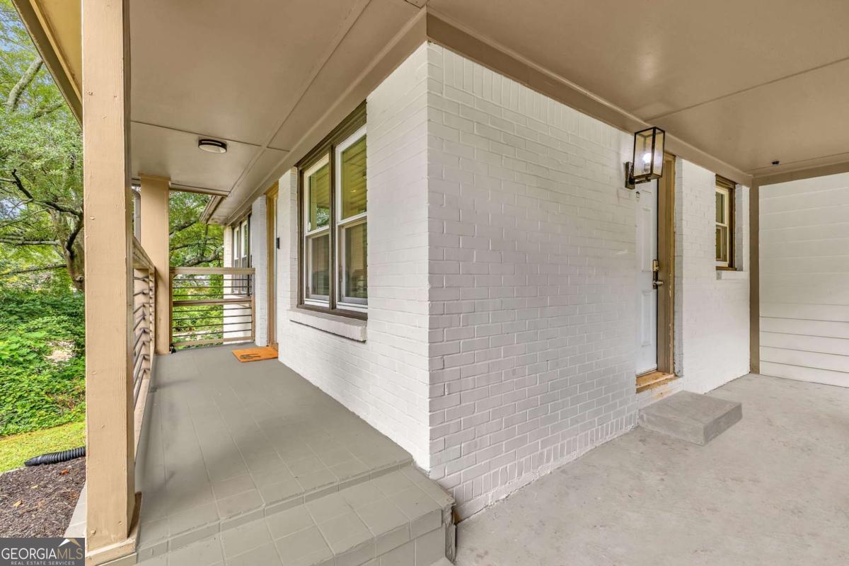1059 Osborne Street SW