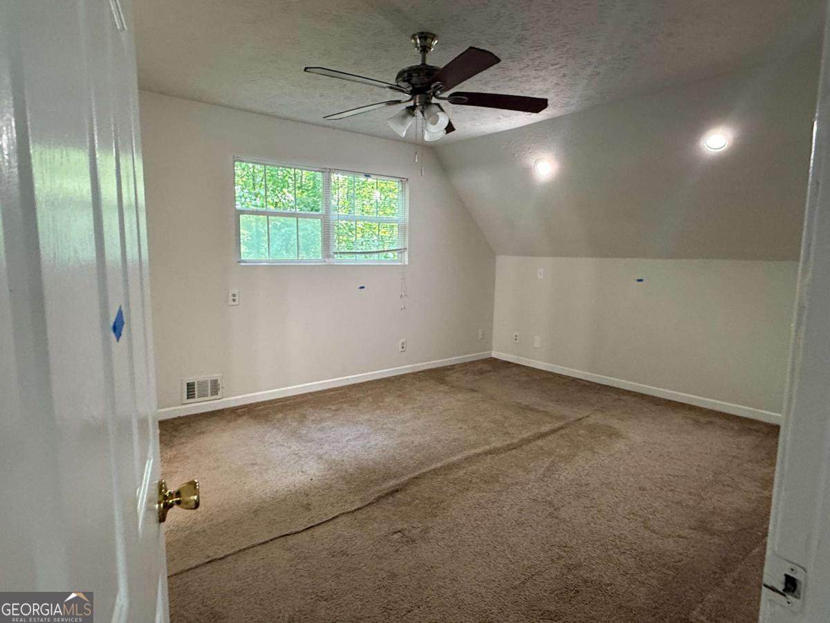 8439 Lake Drive