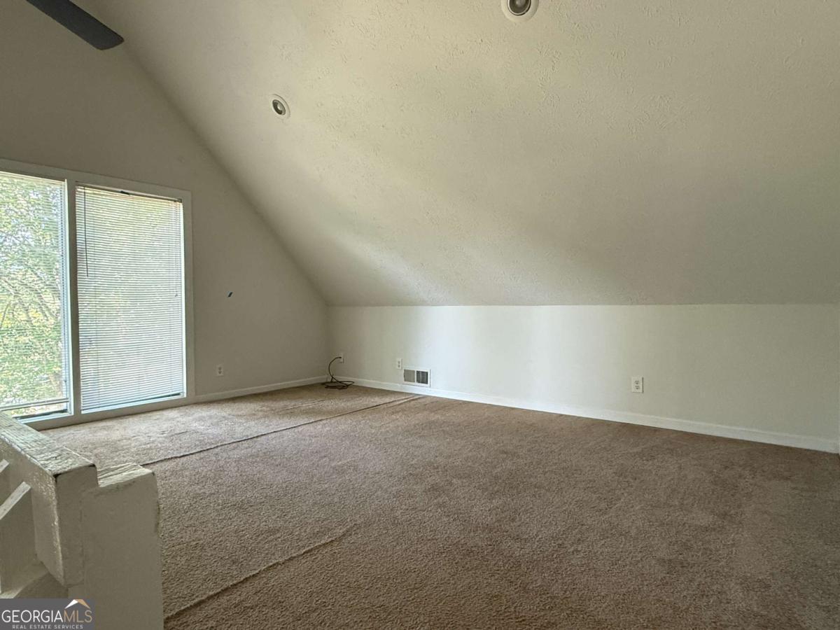 8439 Lake Drive