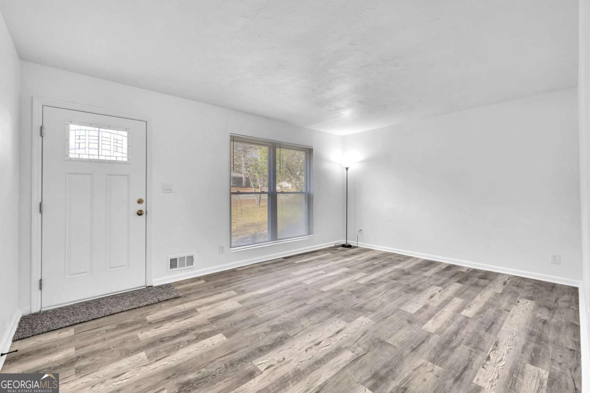 2356 County Line Road SW