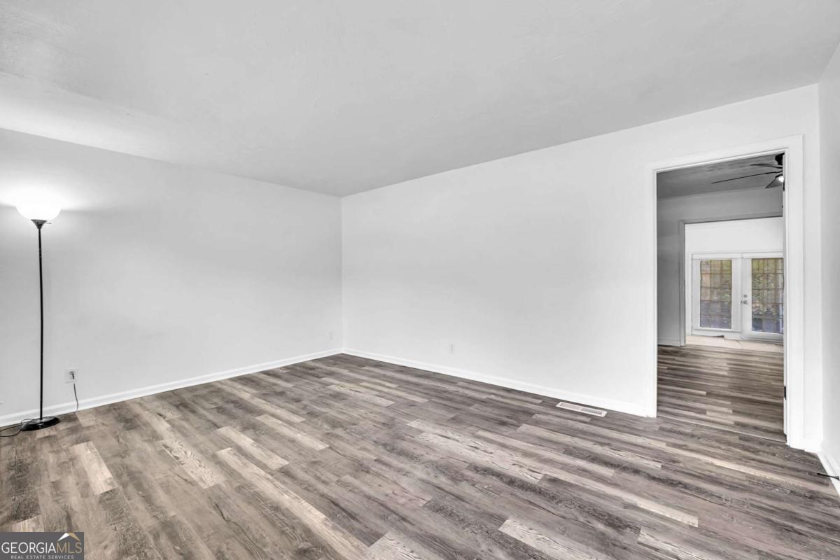 2356 County Line Road SW