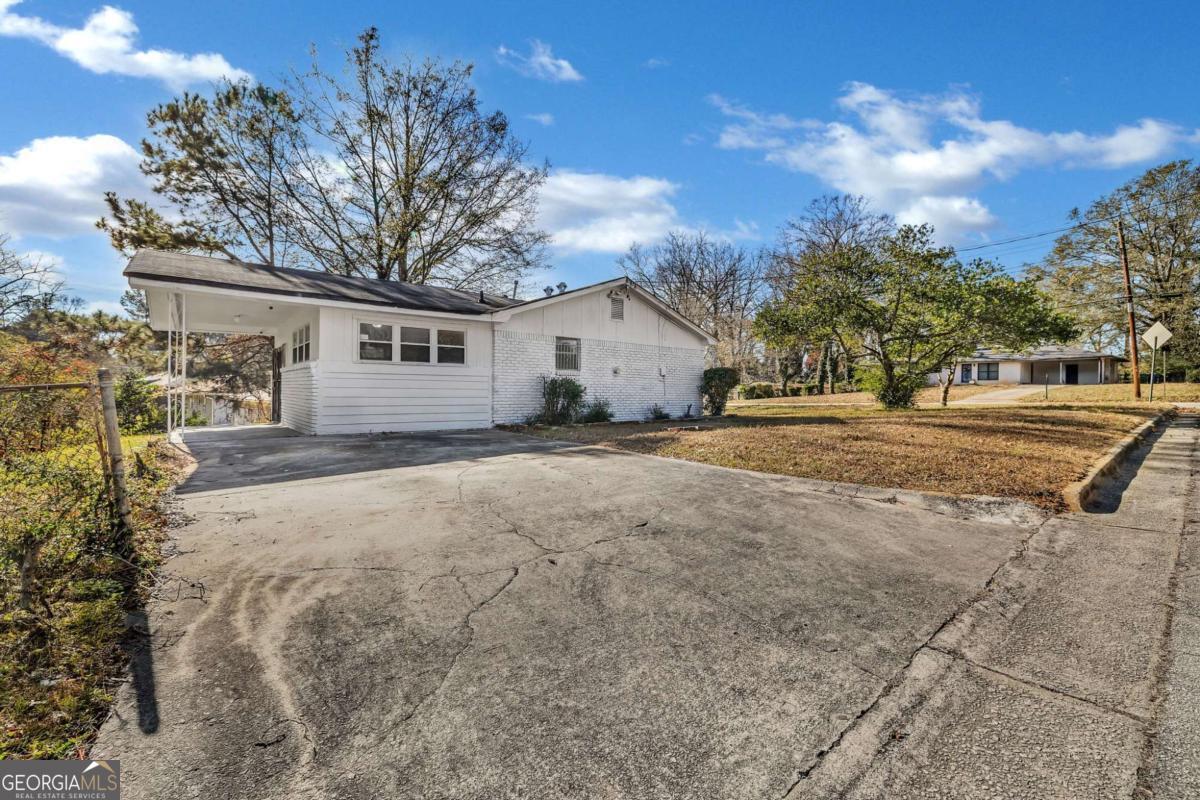 2356 County Line Road SW