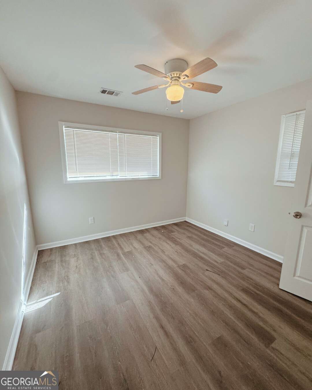 2933 Port Royal Lane