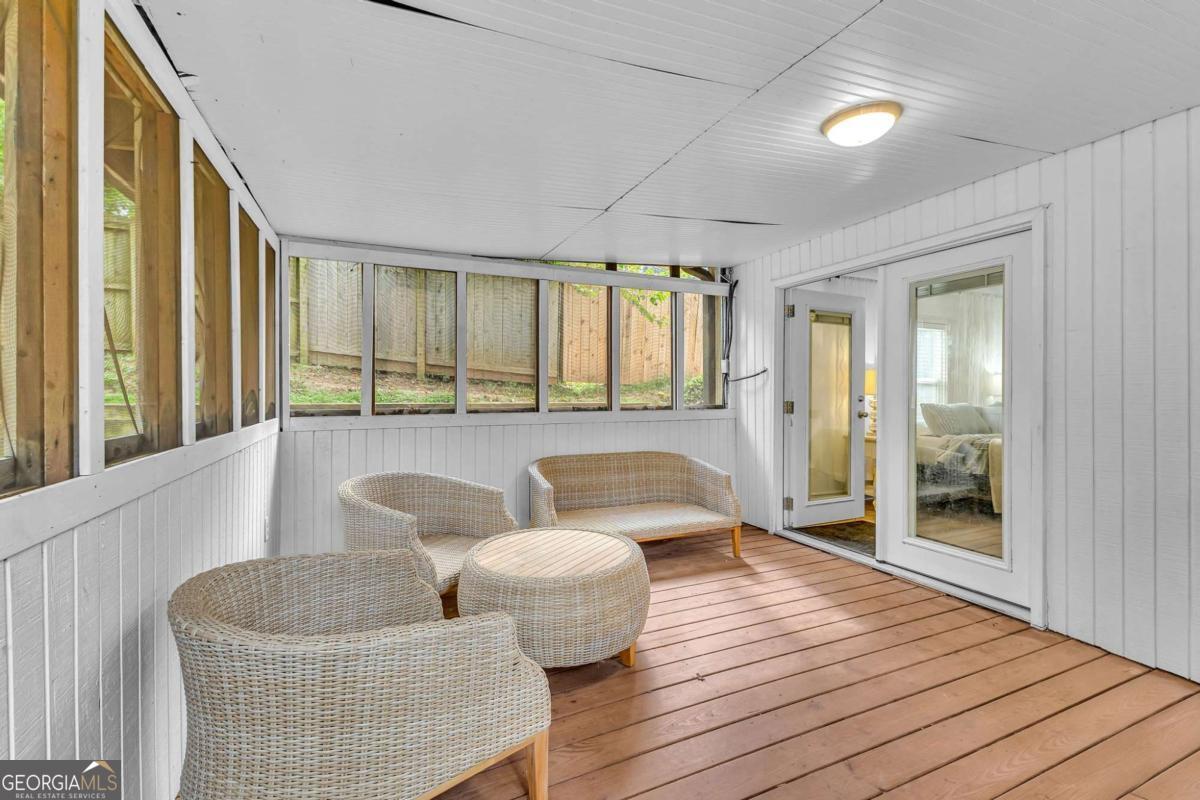 1059 Osborne Street SW