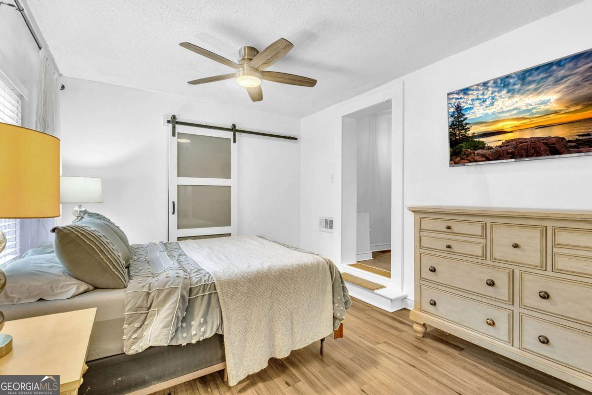 1059 Osborne Street SW