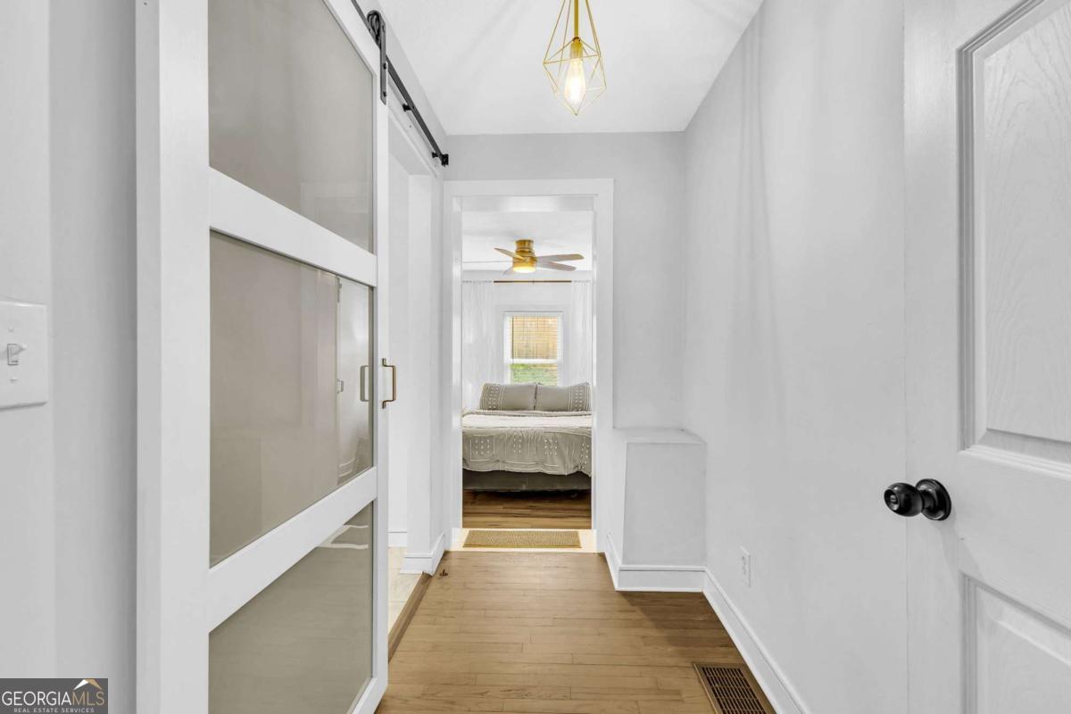 1059 Osborne Street SW