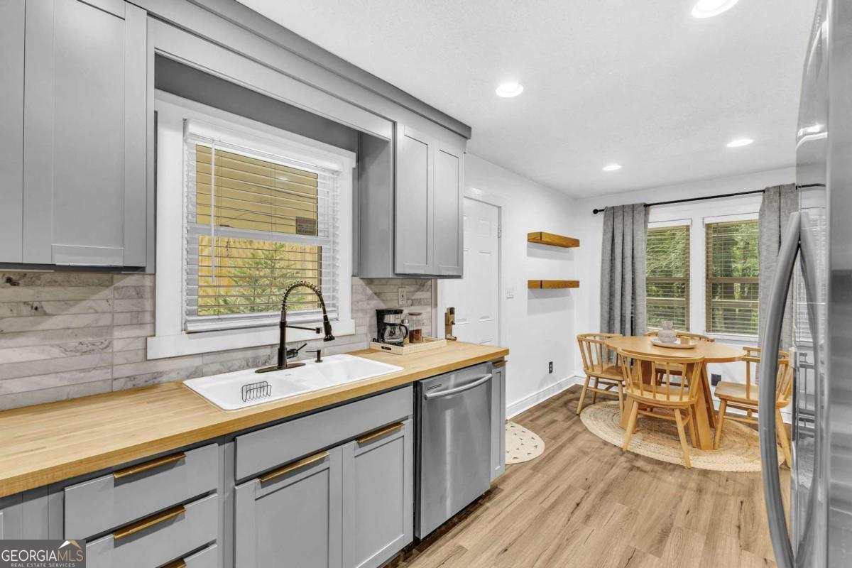 1059 Osborne Street SW