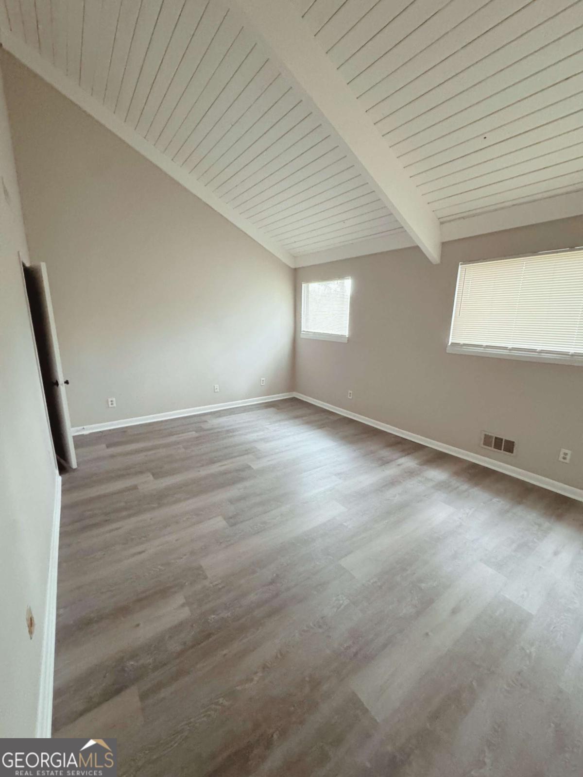 2525 Terrace Trail