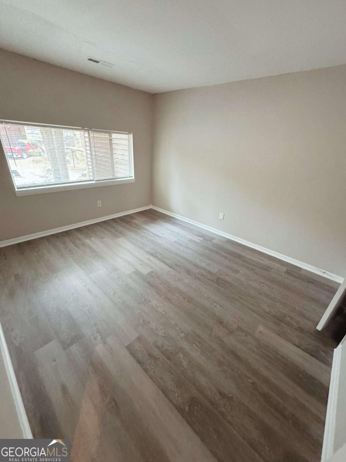 2525 Terrace Trail