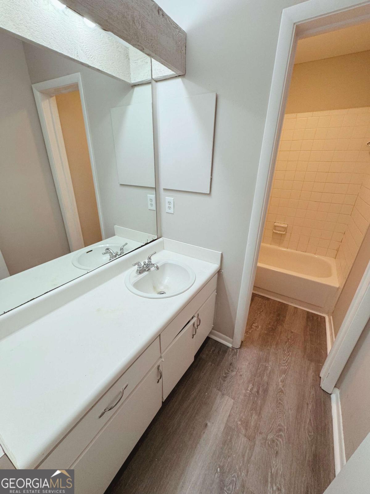 2553 Terrace Trail