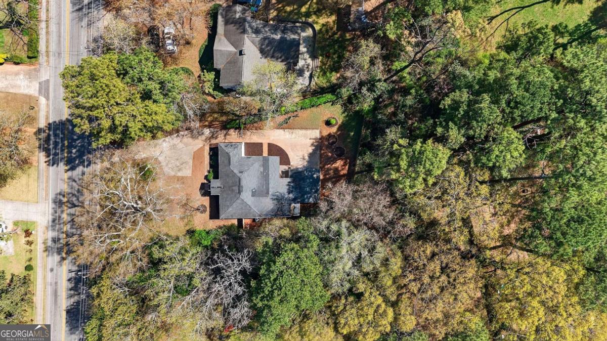 955 Columbia Drive