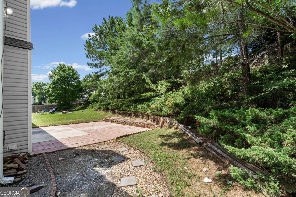3865 Crescent Walk Lane