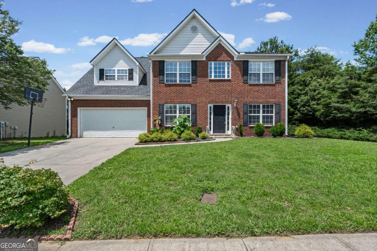 3865 Crescent Walk Lane