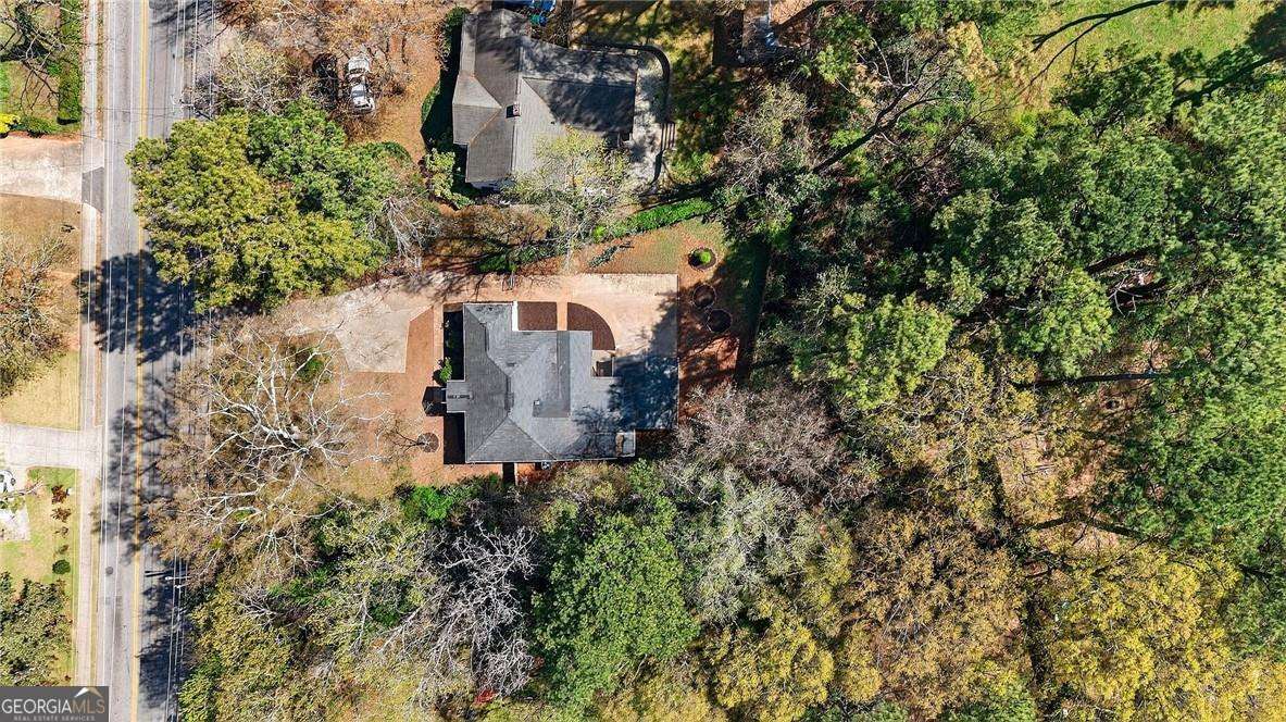 955 Columbia Drive