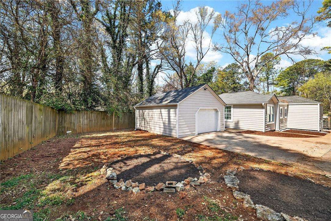 955 Columbia Drive