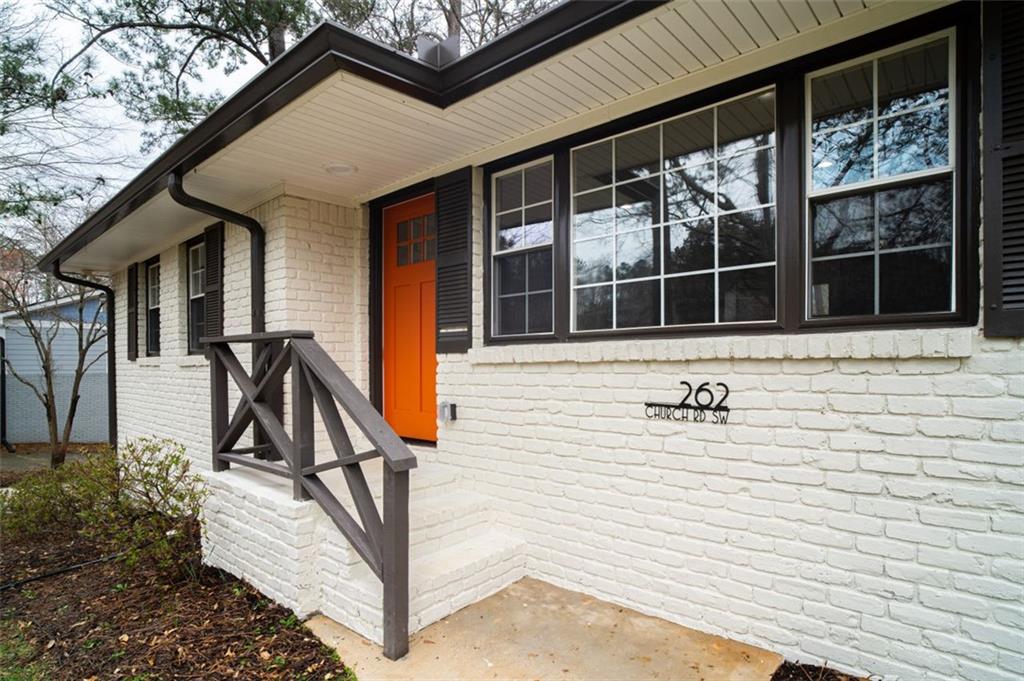 262 CHURCH Road SW