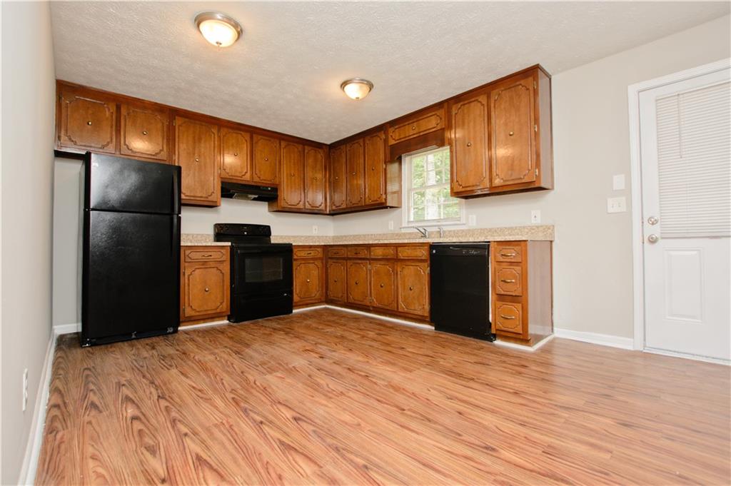 3906 Willowbrook Drive