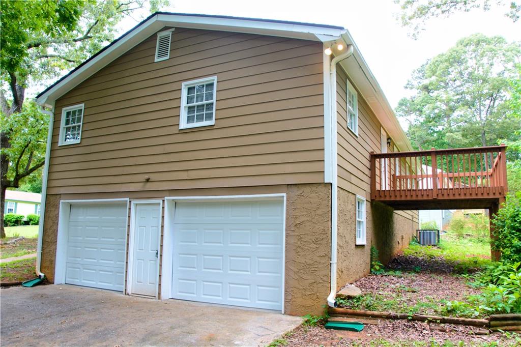 3906 Willowbrook Drive