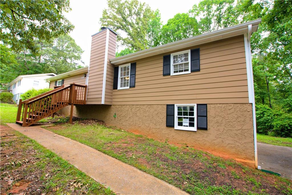 3906 Willowbrook Drive