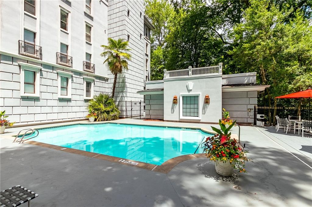 3203 Lenox Road NE Unit 8