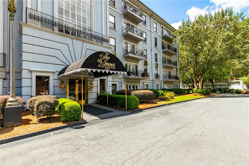 3203 Lenox Road NE Unit 8