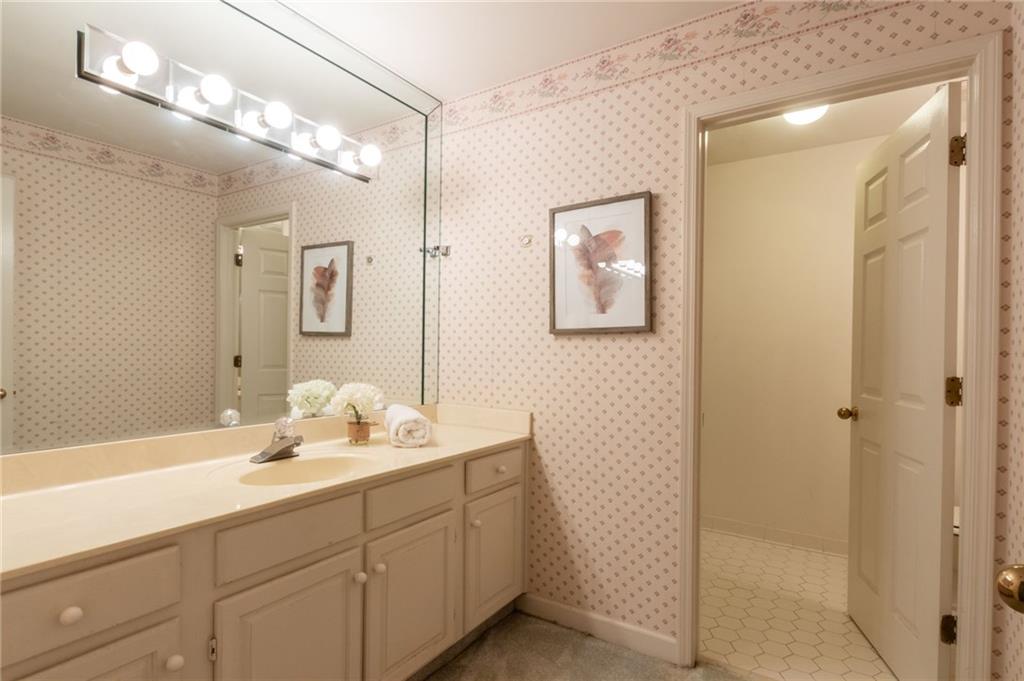 3203 Lenox Road NE Unit 8