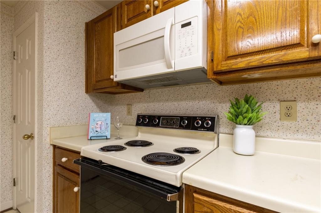 3203 Lenox Road NE Unit 8