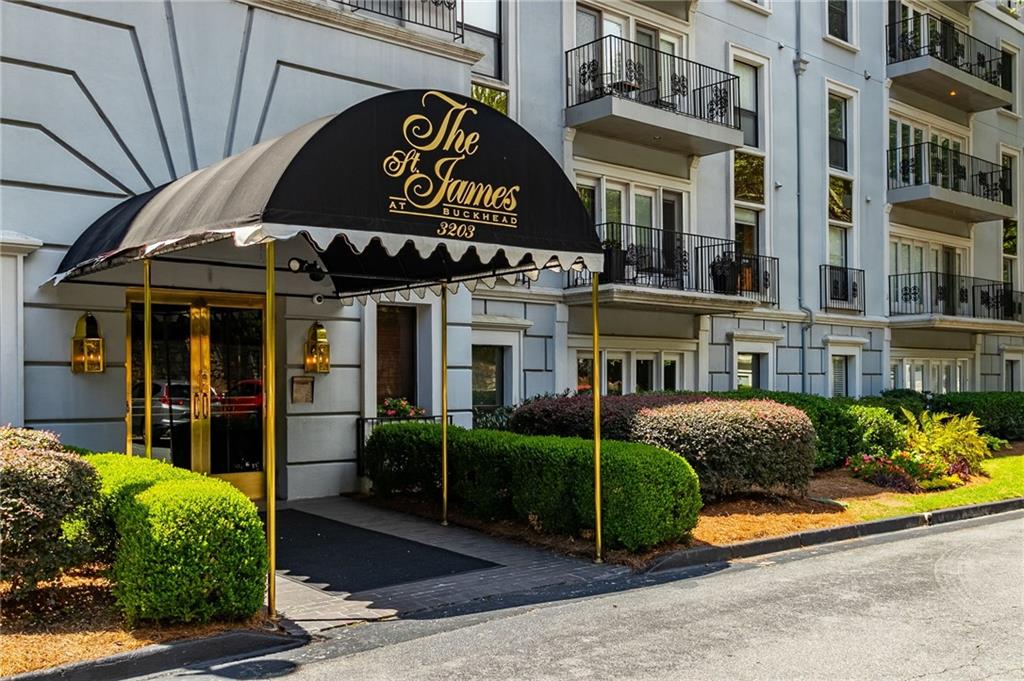 3203 Lenox Road NE Unit 8