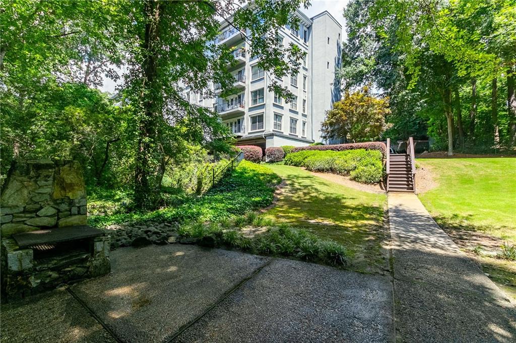3203 Lenox Road NE Unit 8
