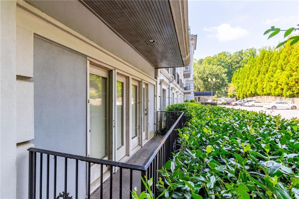 3203 Lenox Road NE Unit 8