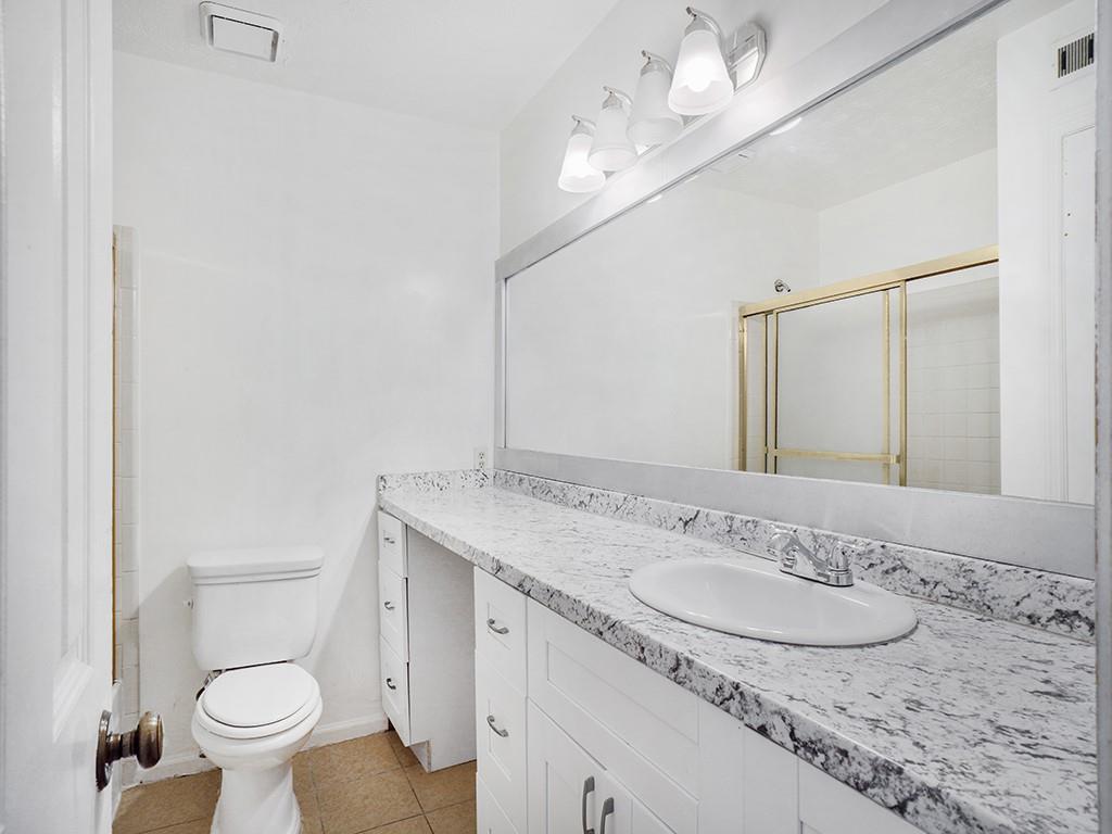 4435 Coopers Creek Drive SE