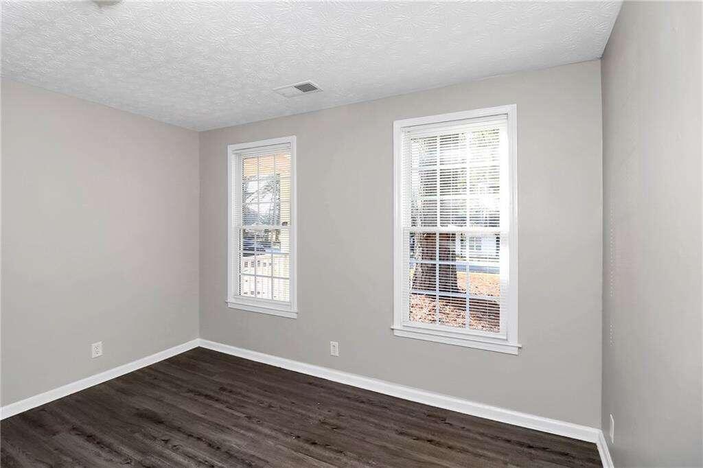 2069 SW Sandtown Road SW