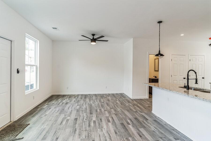 4011 Redan Road Unit 5