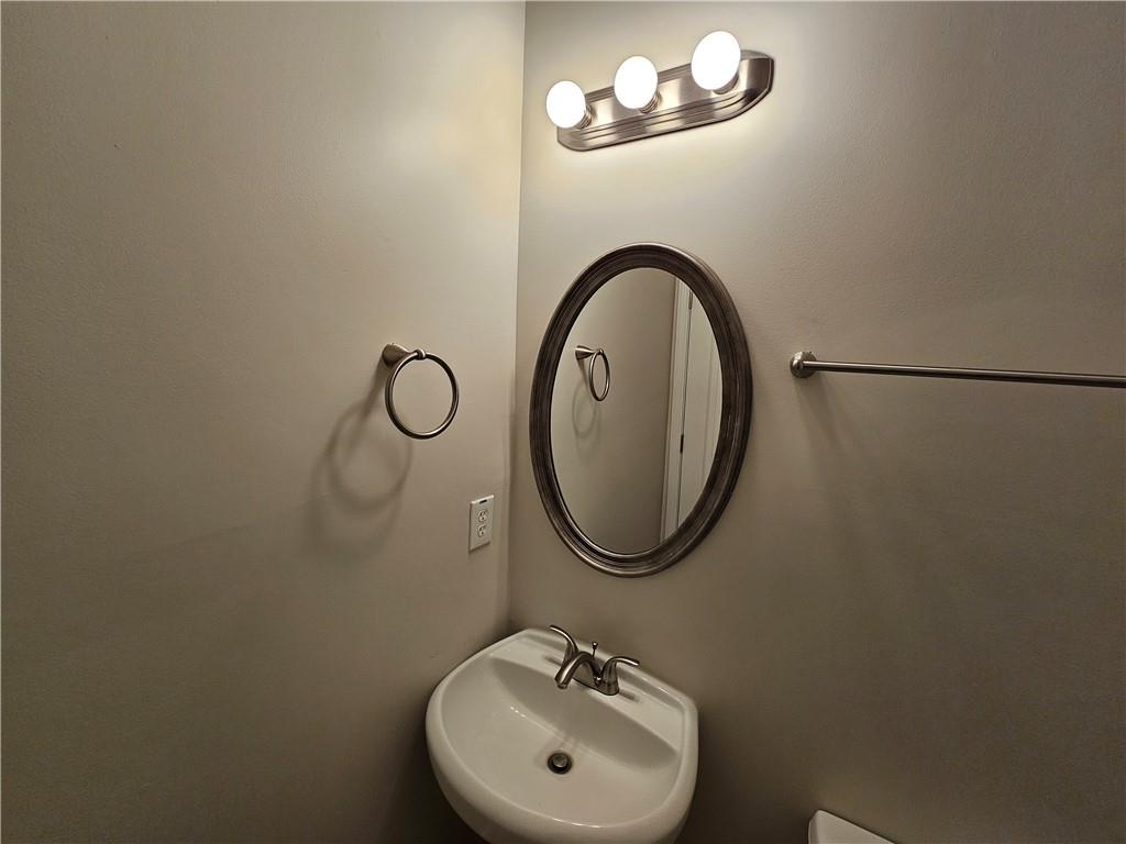 4220 Notting Hill Drive SW