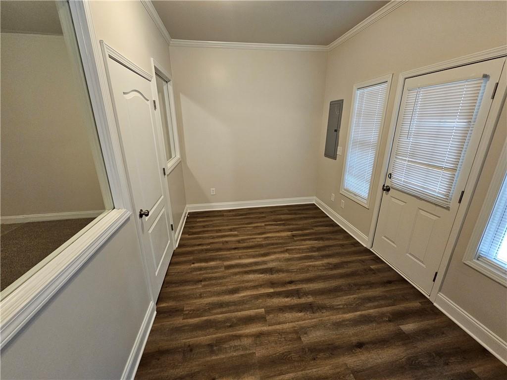 4220 Notting Hill Drive SW