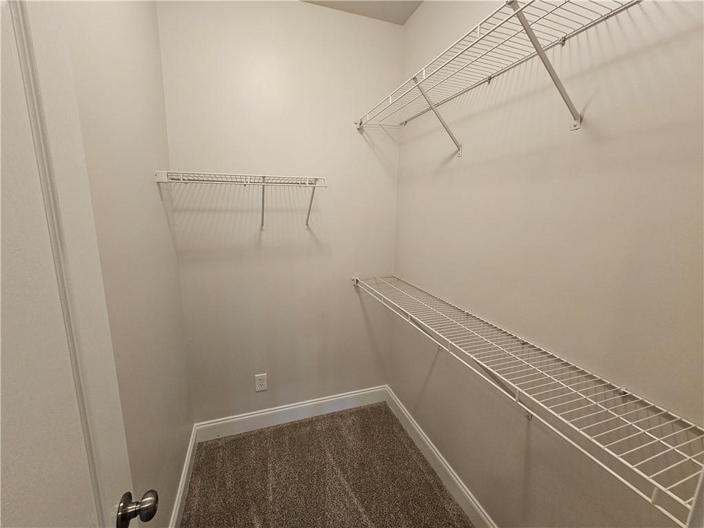 4220 Notting Hill Drive SW