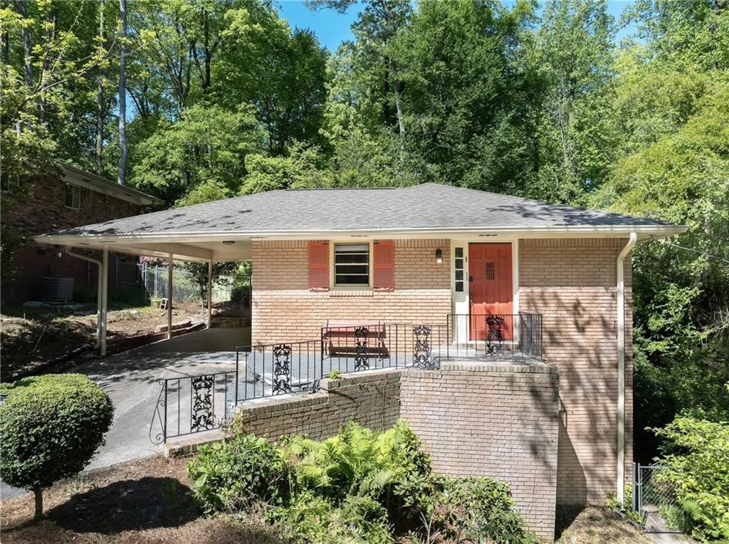 2441 Jefferson Terrace