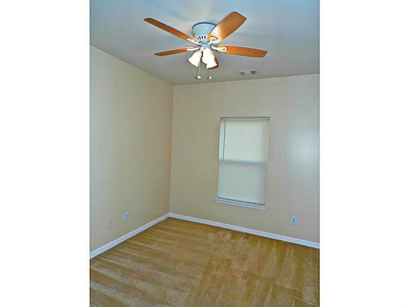 207 Brownlee Road SW