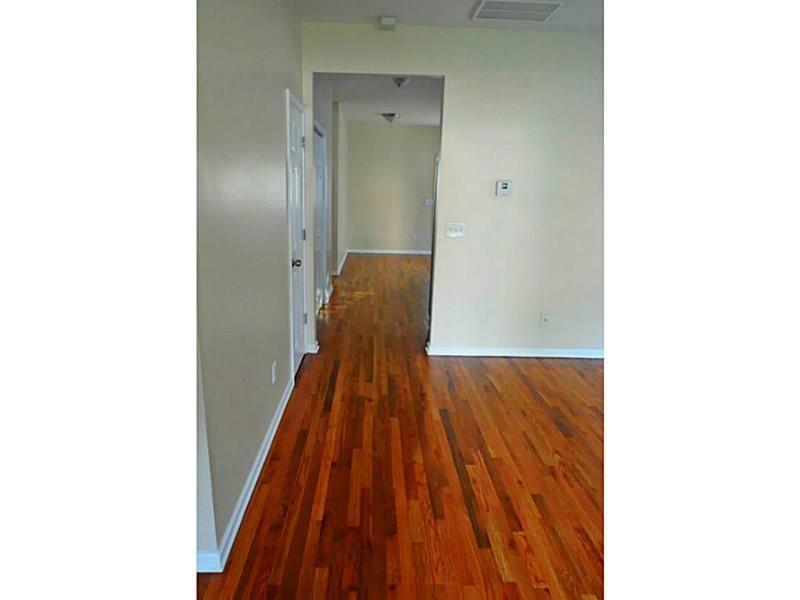 207 Brownlee Road SW