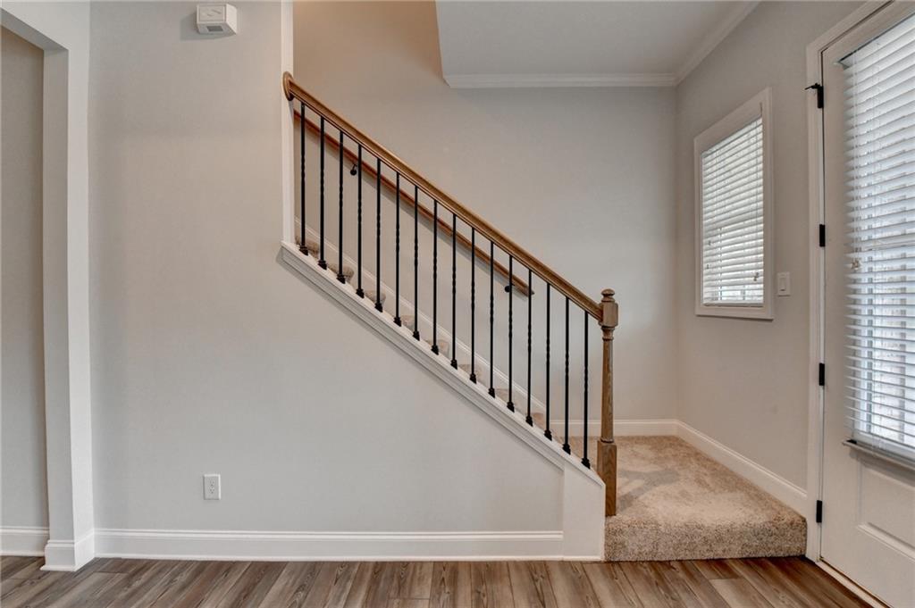 2505 Whistler Way NE