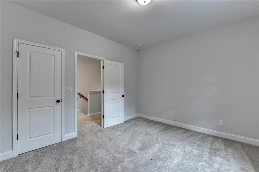 2505 Whistler Way NE