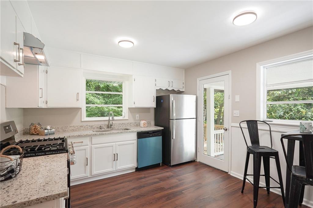 1120 Starline Drive SE