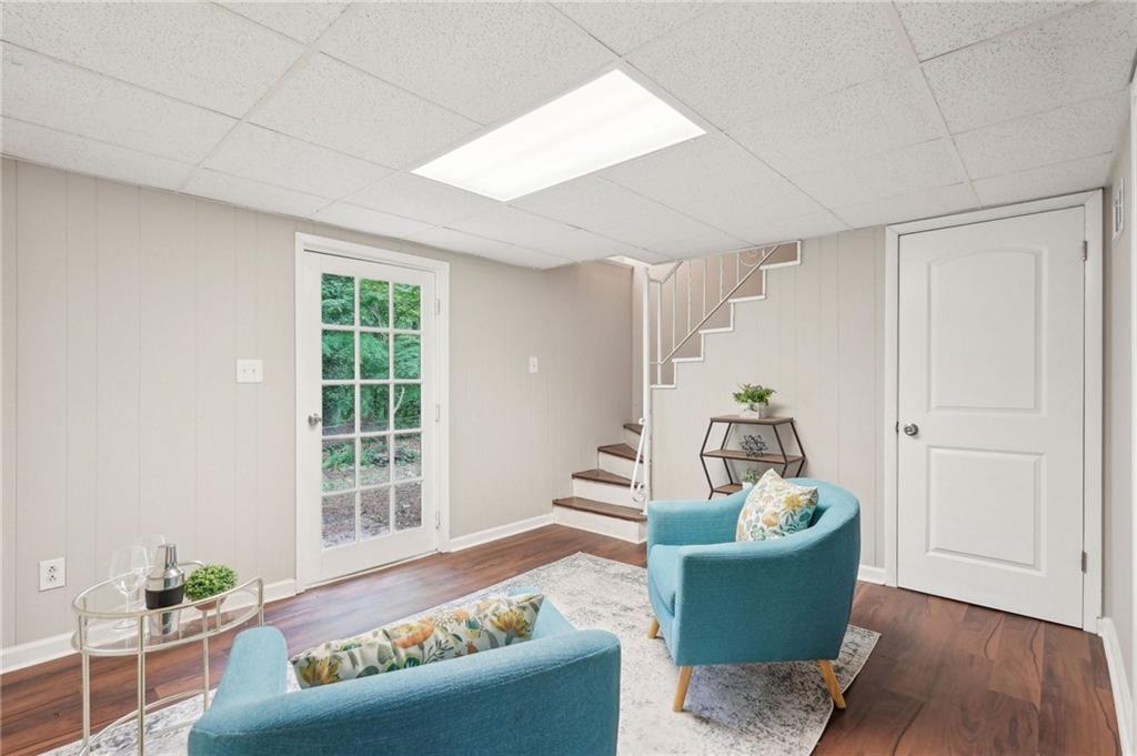 1120 Starline Drive SE