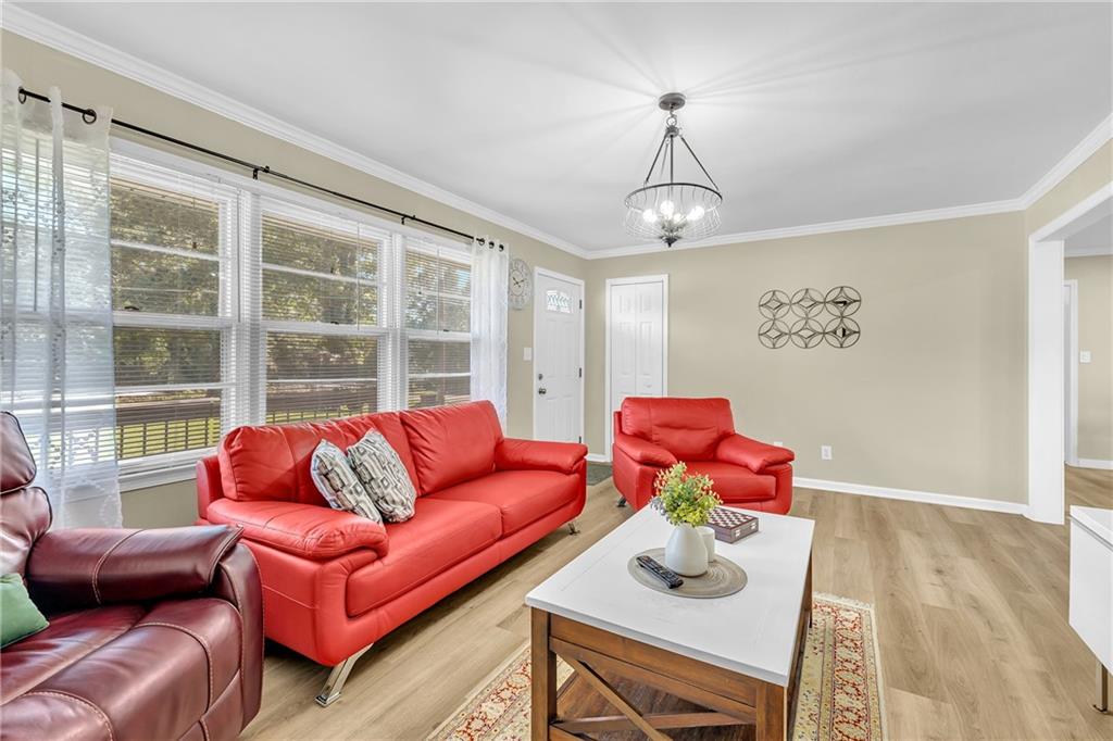 288 Valerie Circle