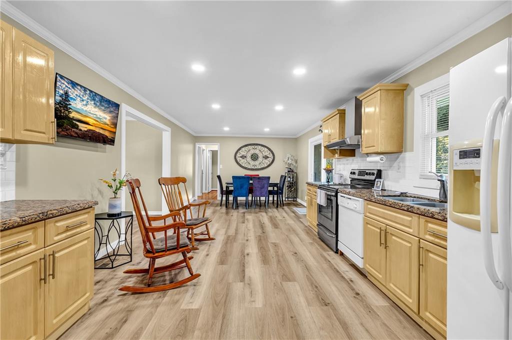 288 Valerie Circle