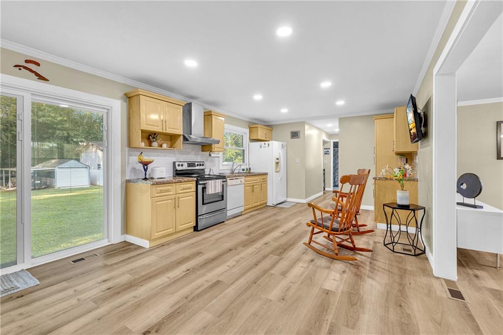 288 Valerie Circle
